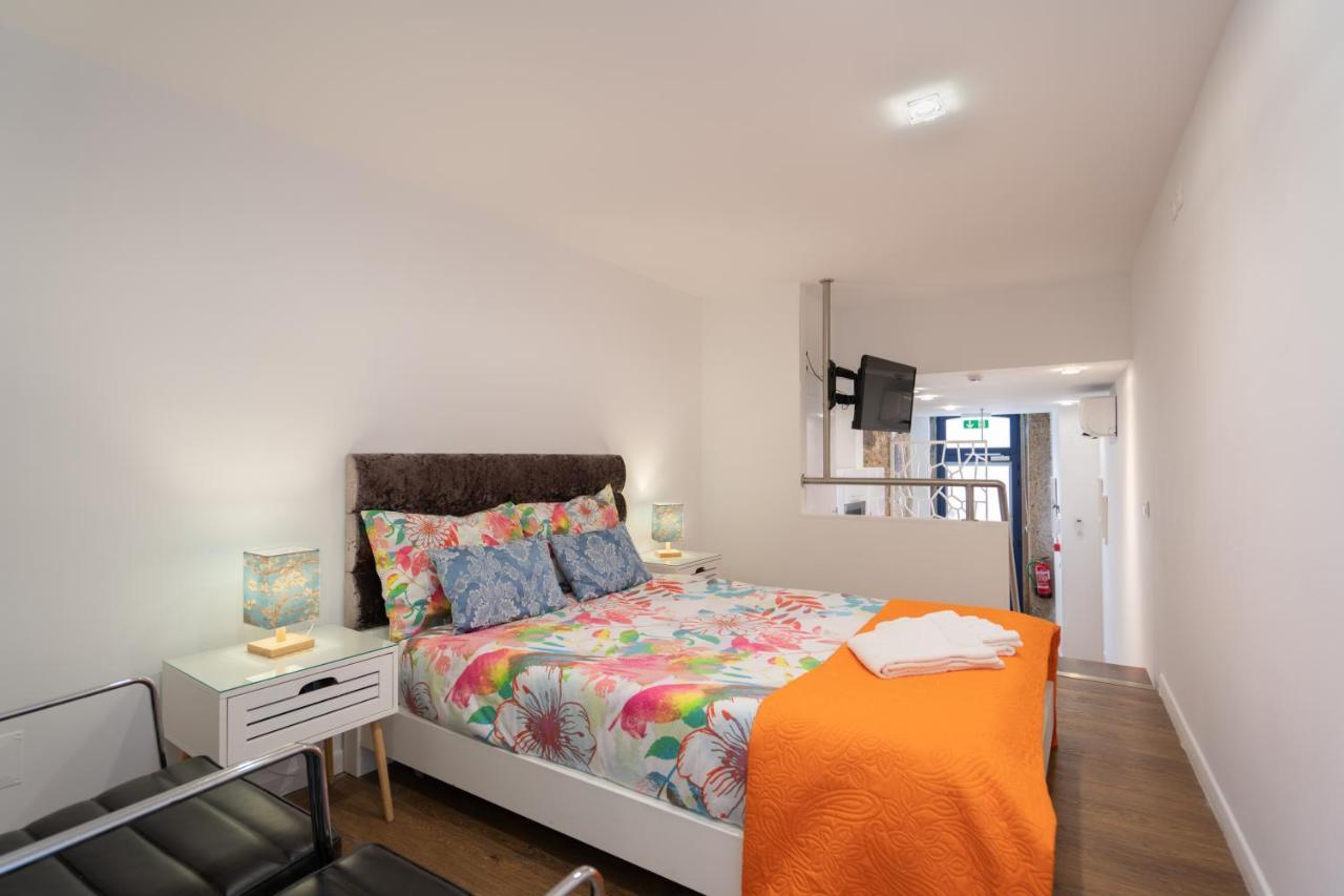 Central Apartamento 0 Ac Metro Nearby Porto Luaran gambar