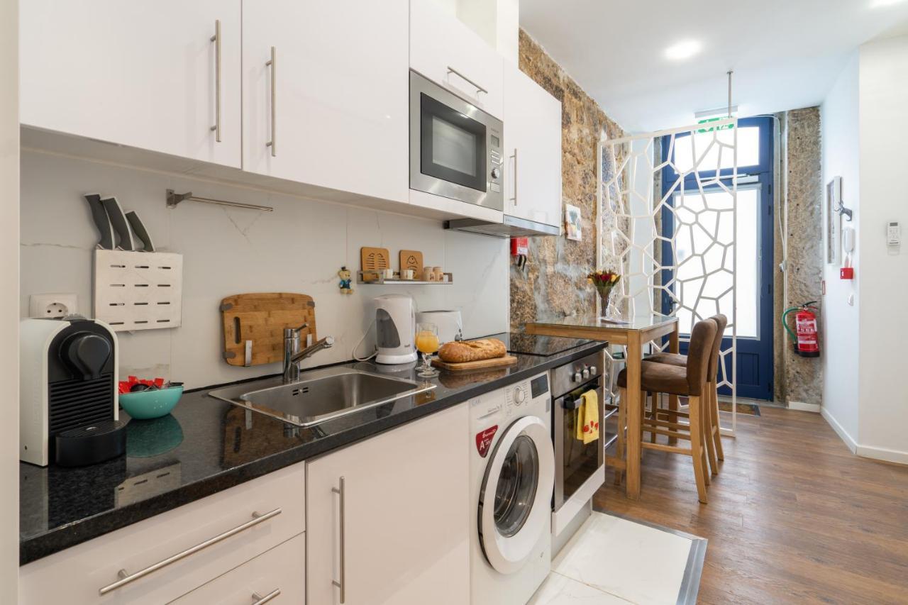 Central Apartamento 0 Ac Metro Nearby Porto Luaran gambar