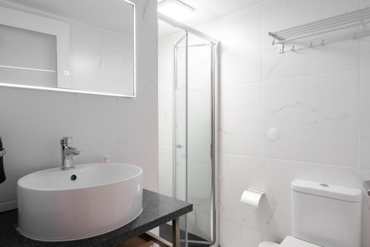 Central Apartamento 0 Ac Metro Nearby Porto Luaran gambar
