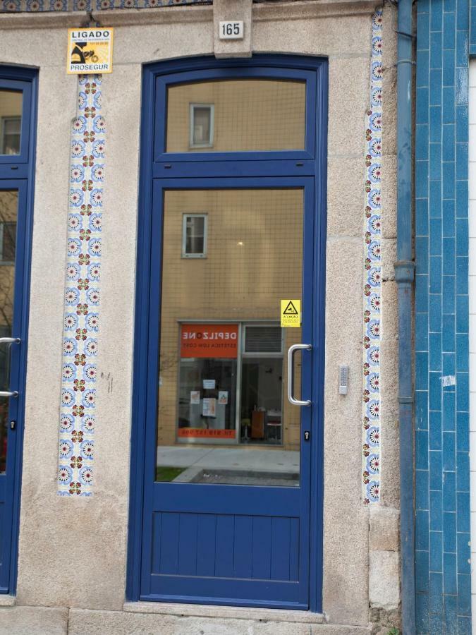 Central Apartamento 0 Ac Metro Nearby Porto Luaran gambar