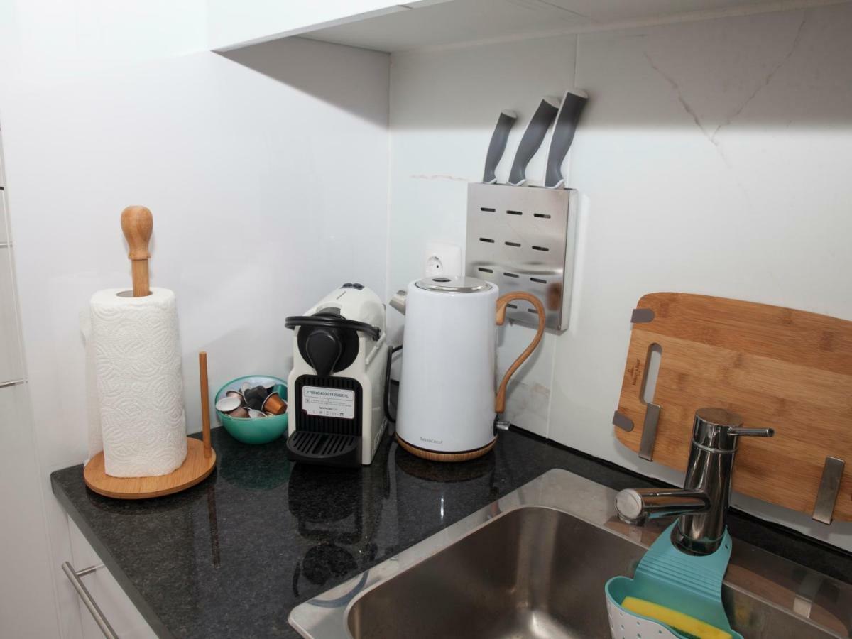 Central Apartamento 0 Ac Metro Nearby Porto Luaran gambar